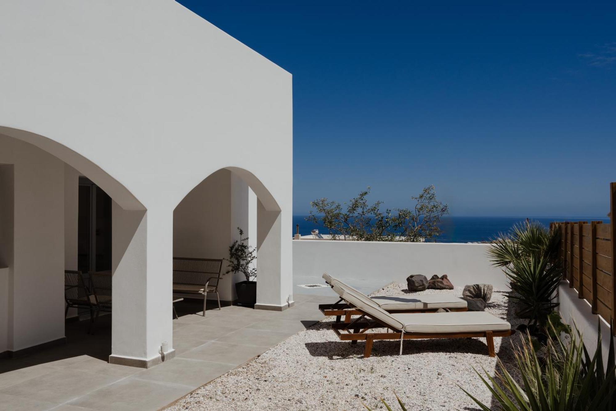 The Vine Suites Vourvoúlos Esterno foto