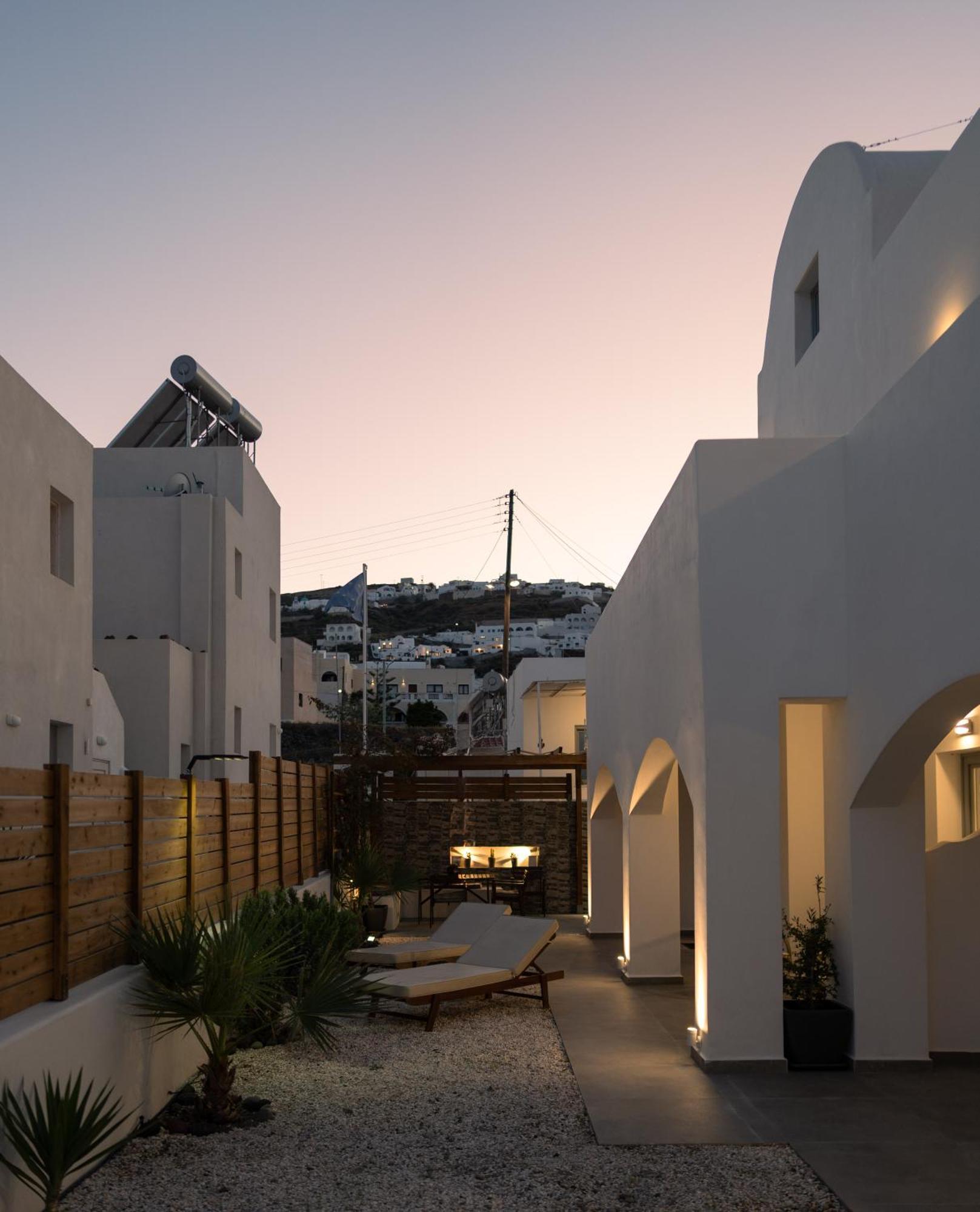 The Vine Suites Vourvoúlos Esterno foto