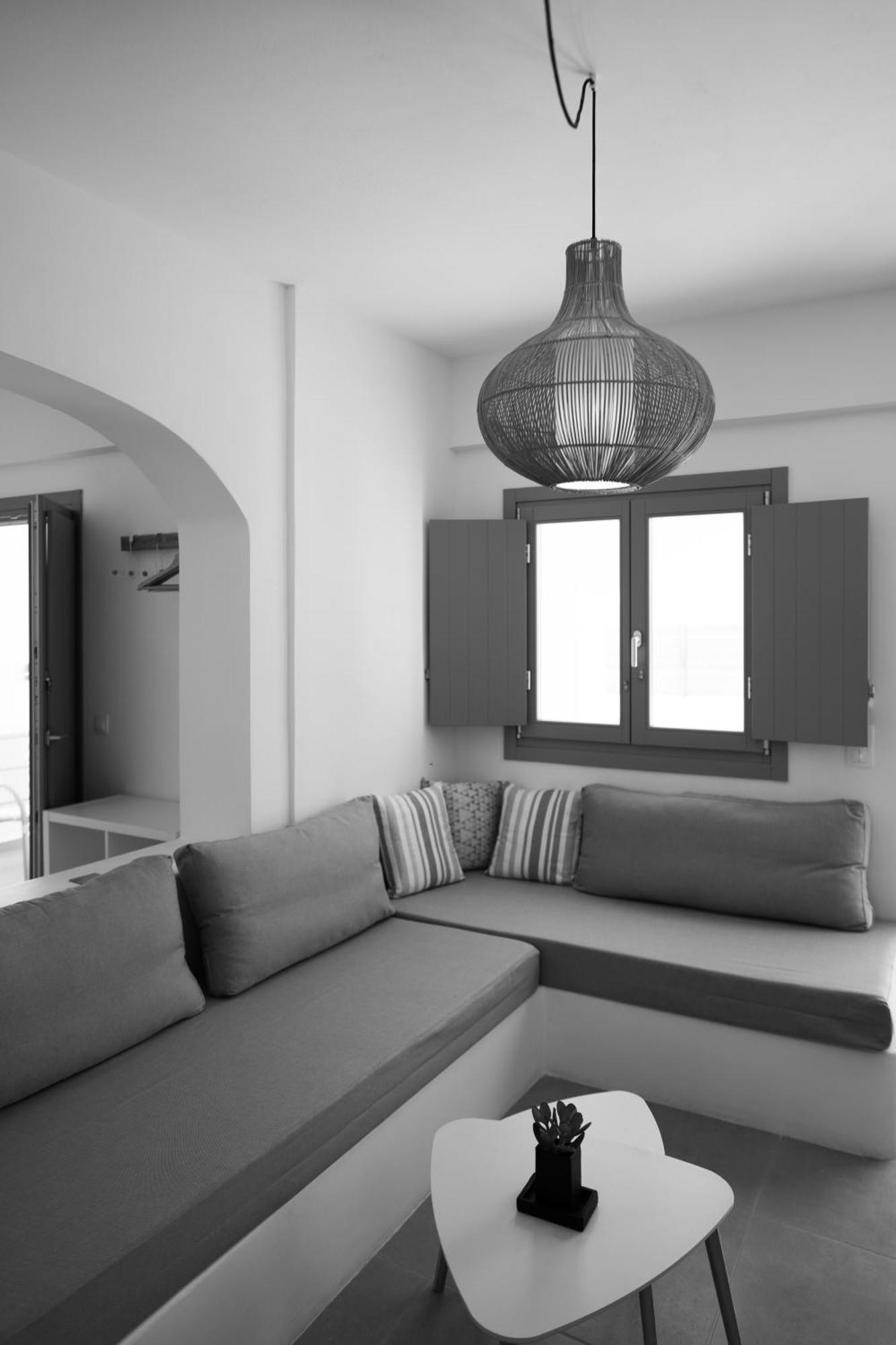 The Vine Suites Vourvoúlos Esterno foto